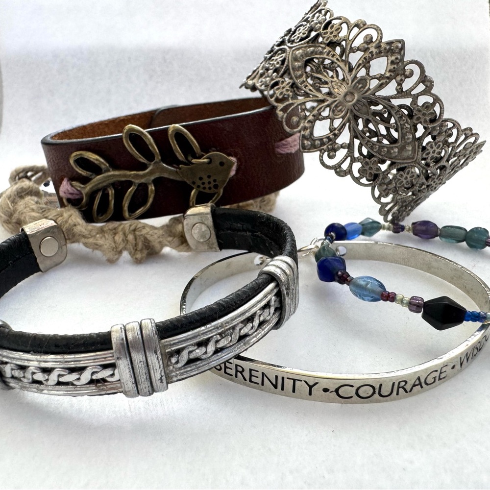 Mixed Bracelet Set. 6 Bracelets